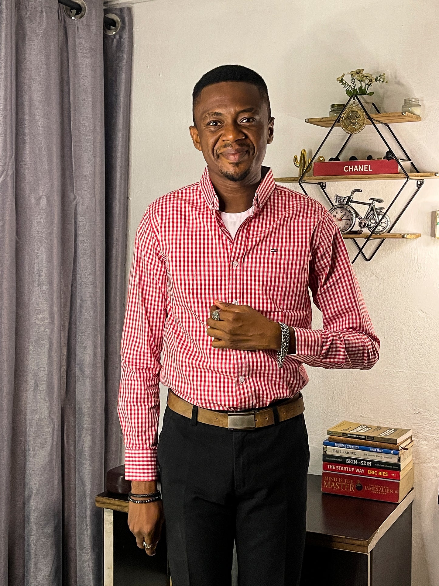 Slim Fit Red Gingham Oxford Shirt - TH04
