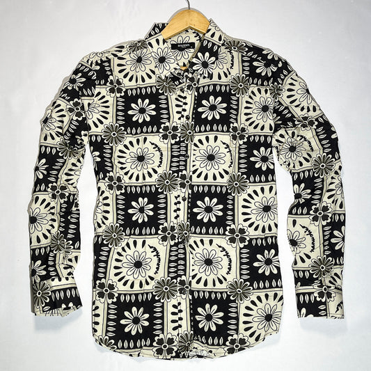 Black and white daisy quilt men shirt