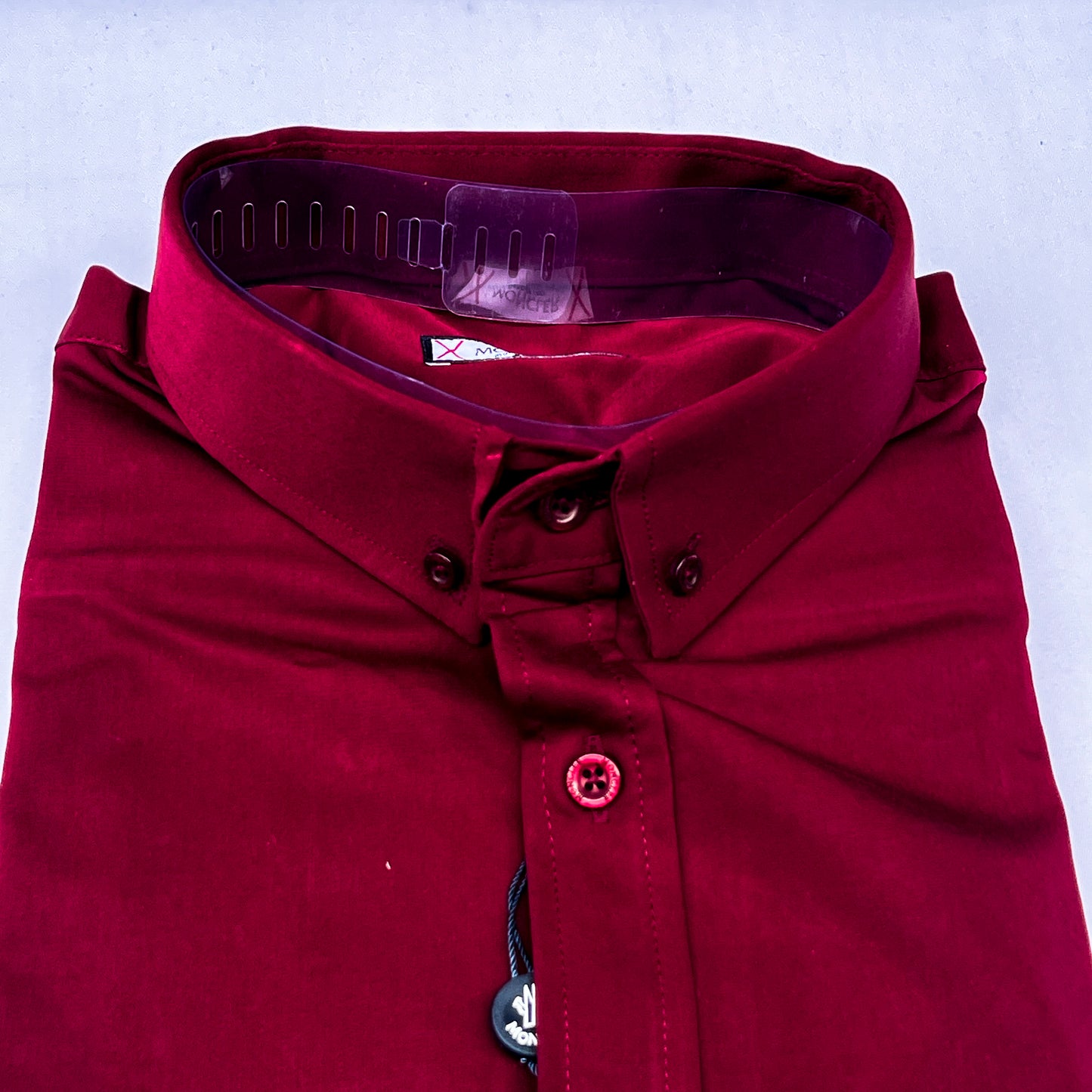 Men’s burgundy M001 long-sleeve oxford shirt