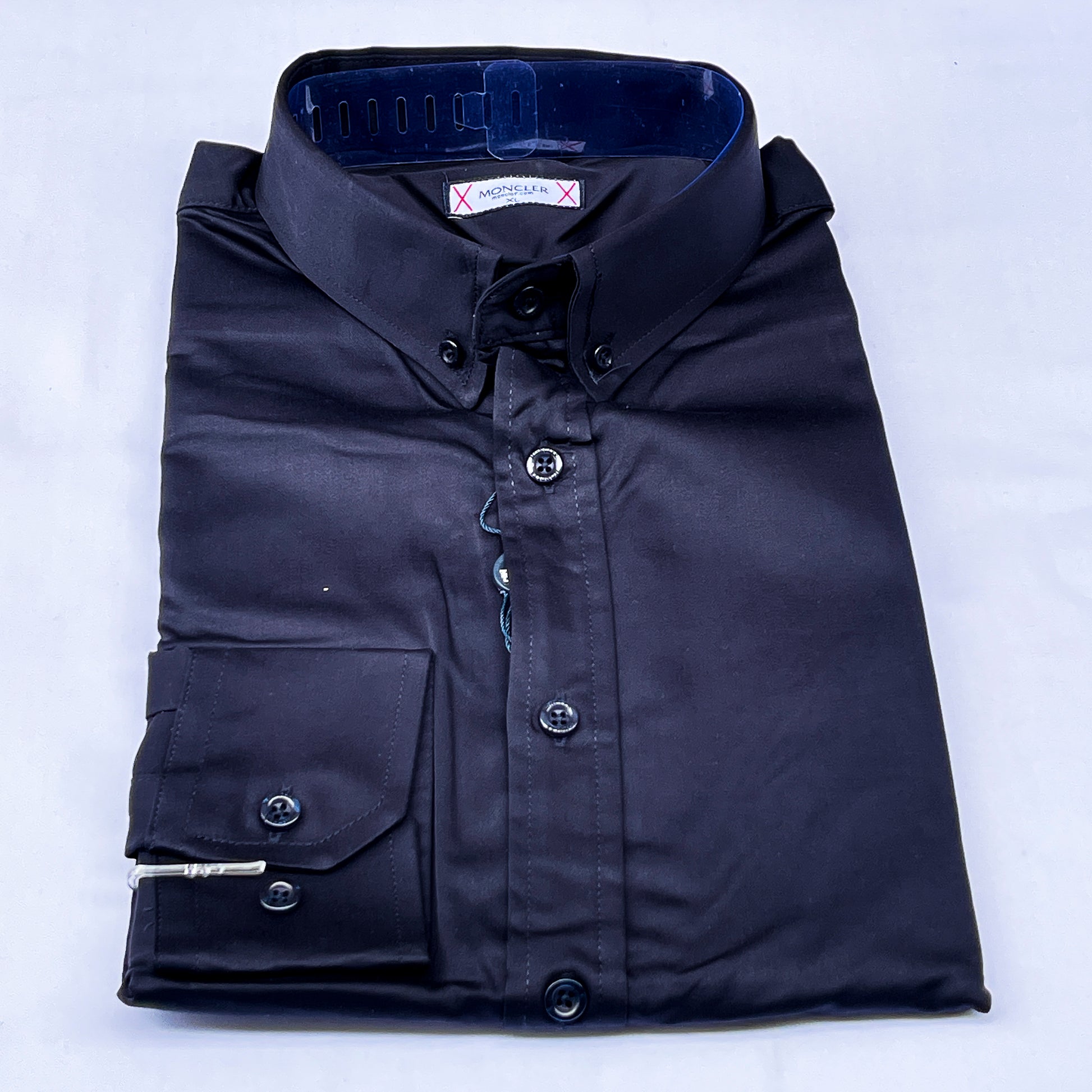 Men’s black M001 long-sleeve oxford shirt