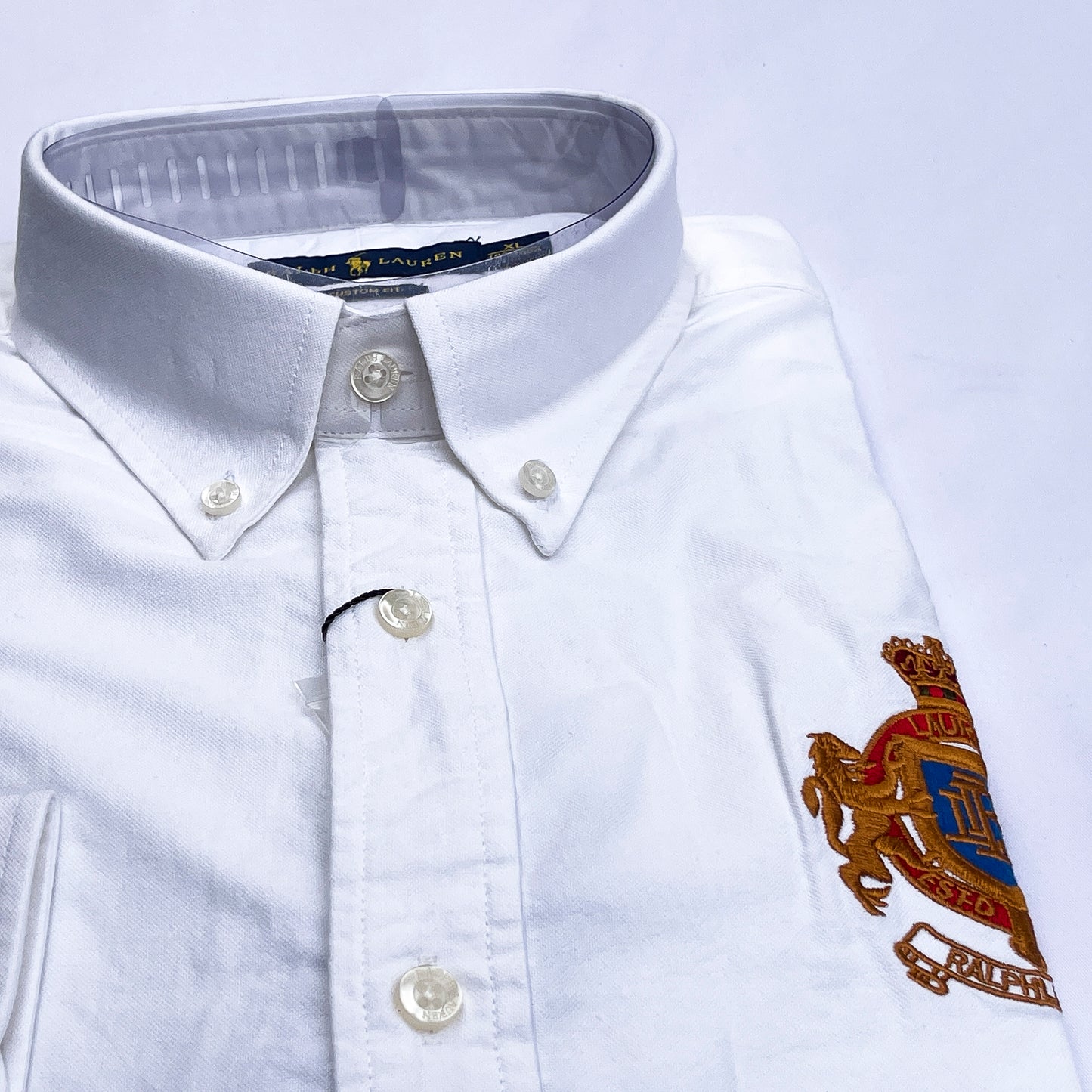 Men’s white T14 long-sleeve oxford shirt